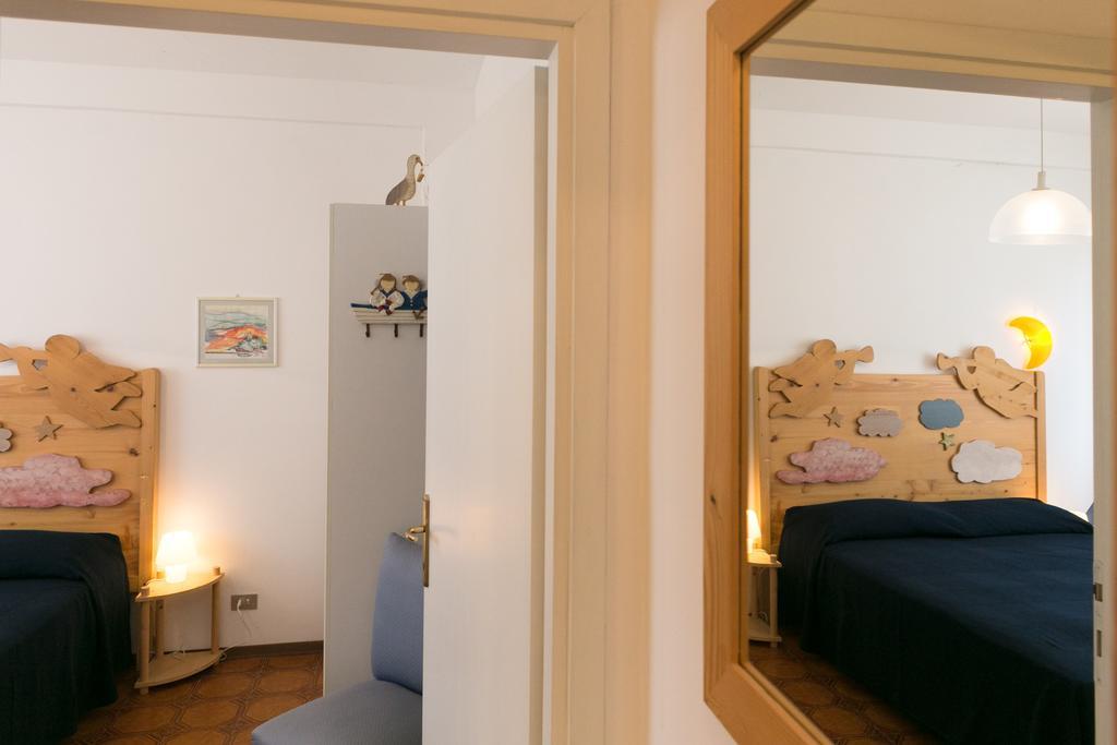 Talamone Apartment Habitación foto