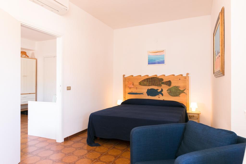 Talamone Apartment Habitación foto